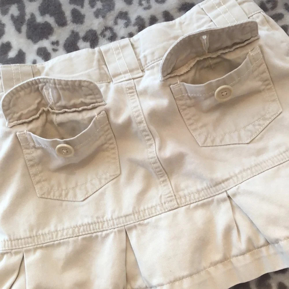GapKids Tan Khaki Pleated Skirt with Shorts Size 8